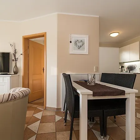 Luv & Lee Апартаменты Граль-Мюриц